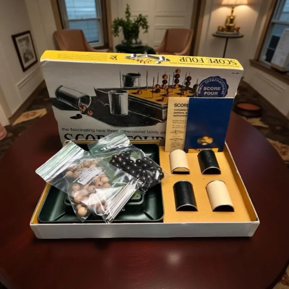 Vintage 1968 Score Four Board Game Lakeside Complete by Funtastic Inc. - Picture 3 of 3